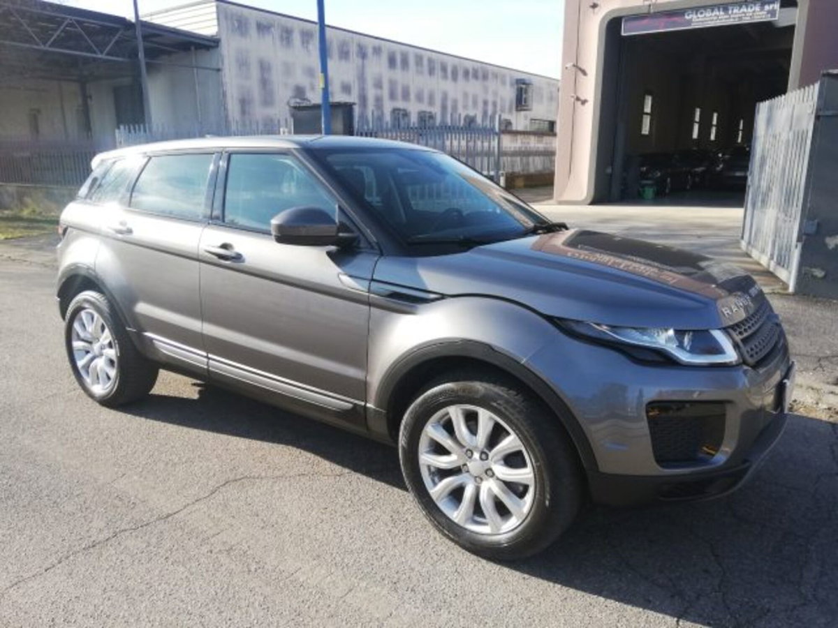 Land Rover Range Rover Evoque 2.0 eD4 5p. Pure (2)