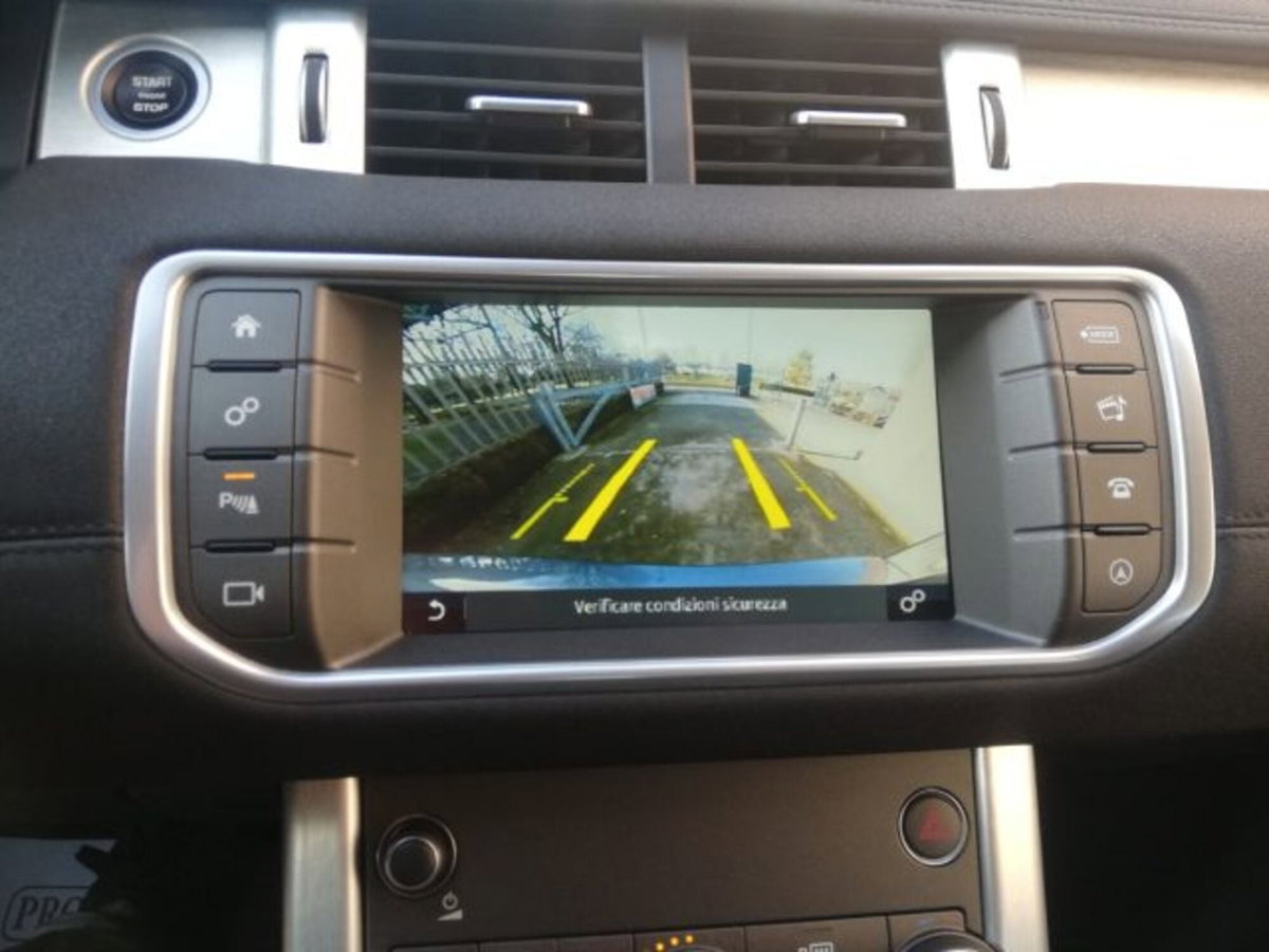 Land Rover Range Rover Evoque 2.0 eD4 5p. Pure (7)