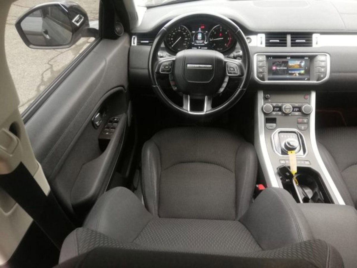 Land Rover Range Rover Evoque 2.0 eD4 5p. Pure (9)