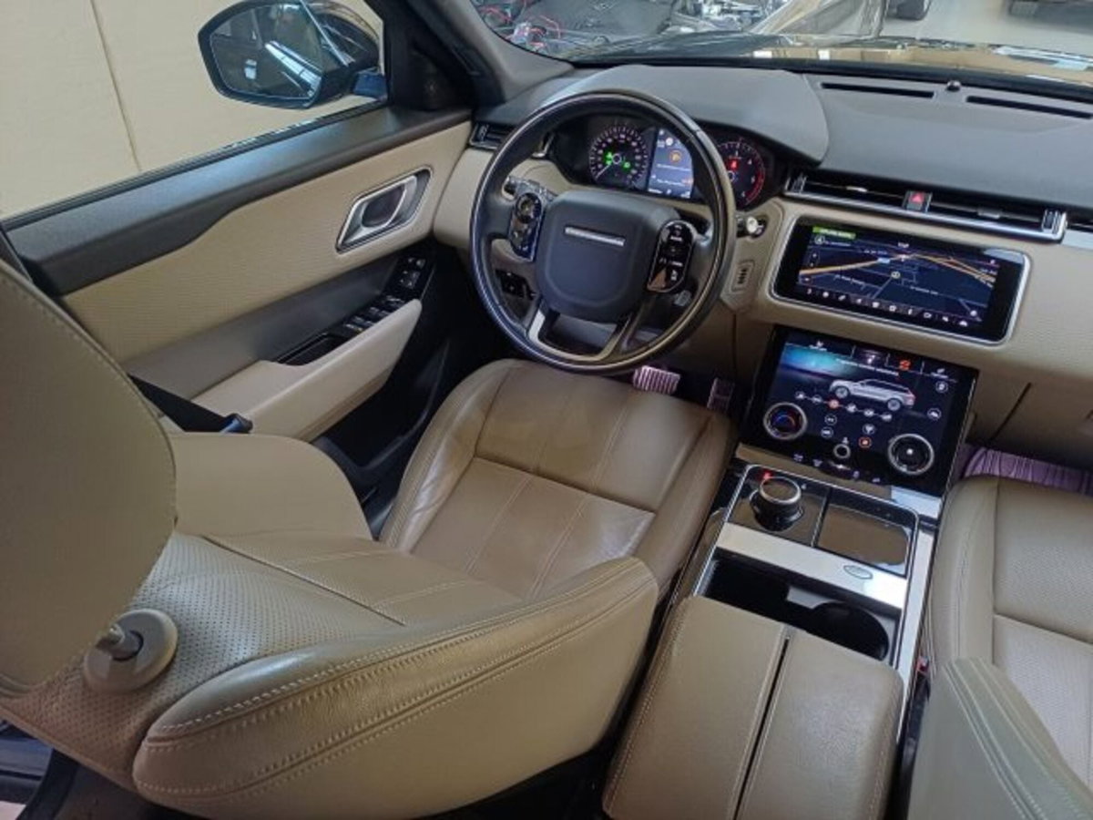Land Rover Range Rover Velar 2.0D I4 180 CV R-Dynamic HSE (10)
