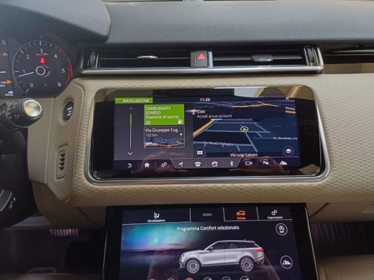 Land Rover Range Rover Velar 2.0D I4 180 CV R-Dynamic HSE (15)