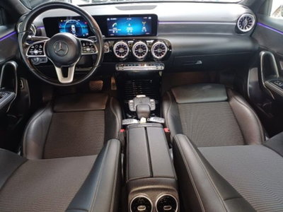 Mercedes-Benz Classe A Sedan 220 d Automatic 4Matic 4p. Business (14)