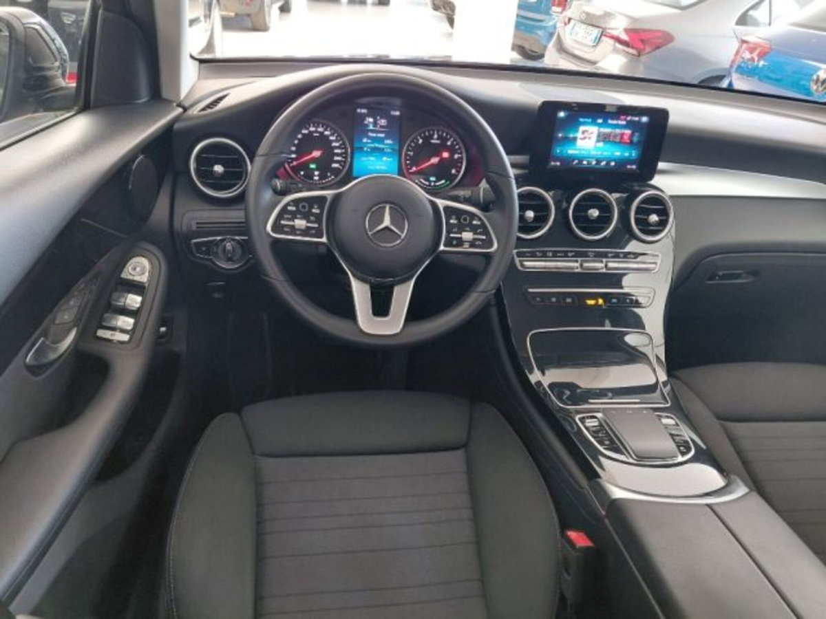 Mercedes-Benz GLC SUV 300 de 4Matic EQ-Power Business (10)