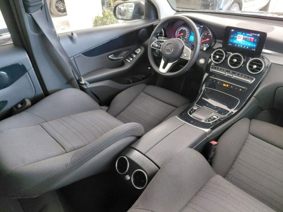 Mercedes-Benz GLC SUV 300 de 4Matic EQ-Power Business (16)