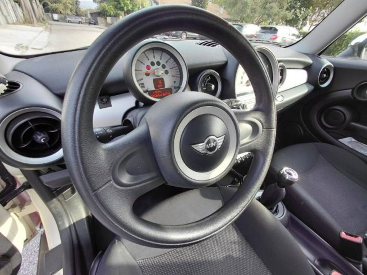 MINI Mini 1.4 16V One (55kW) (13)
