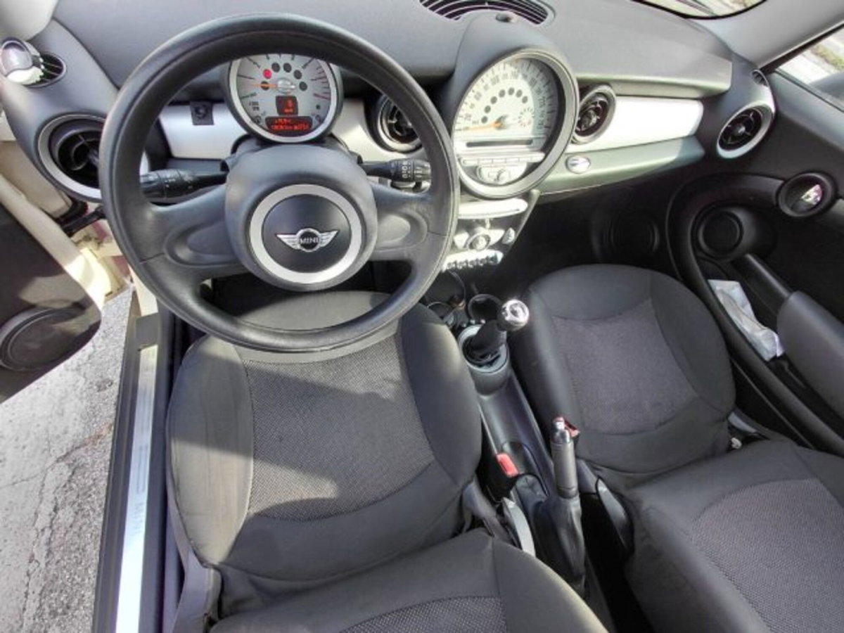 MINI Mini 1.4 16V One (55kW) (15)