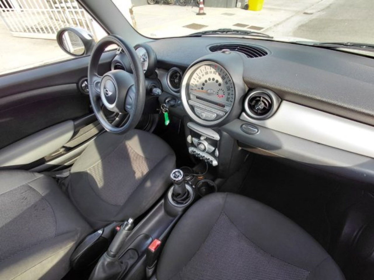 MINI Mini 1.4 16V One (55kW) (18)