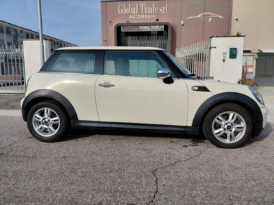 MINI Mini 1.4 16V One (55kW) (2)