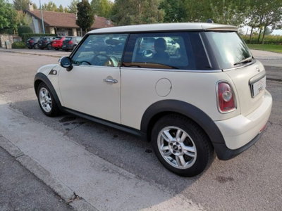 MINI Mini 1.4 16V One (55kW) (5)