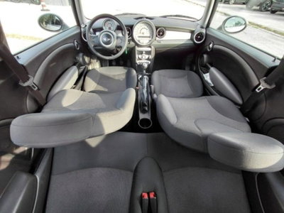 MINI Mini 1.4 16V One (55kW) (9)