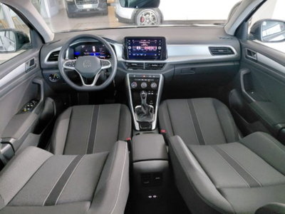 Volkswagen T-Roc 1.5 tsi Life dsg (11)
