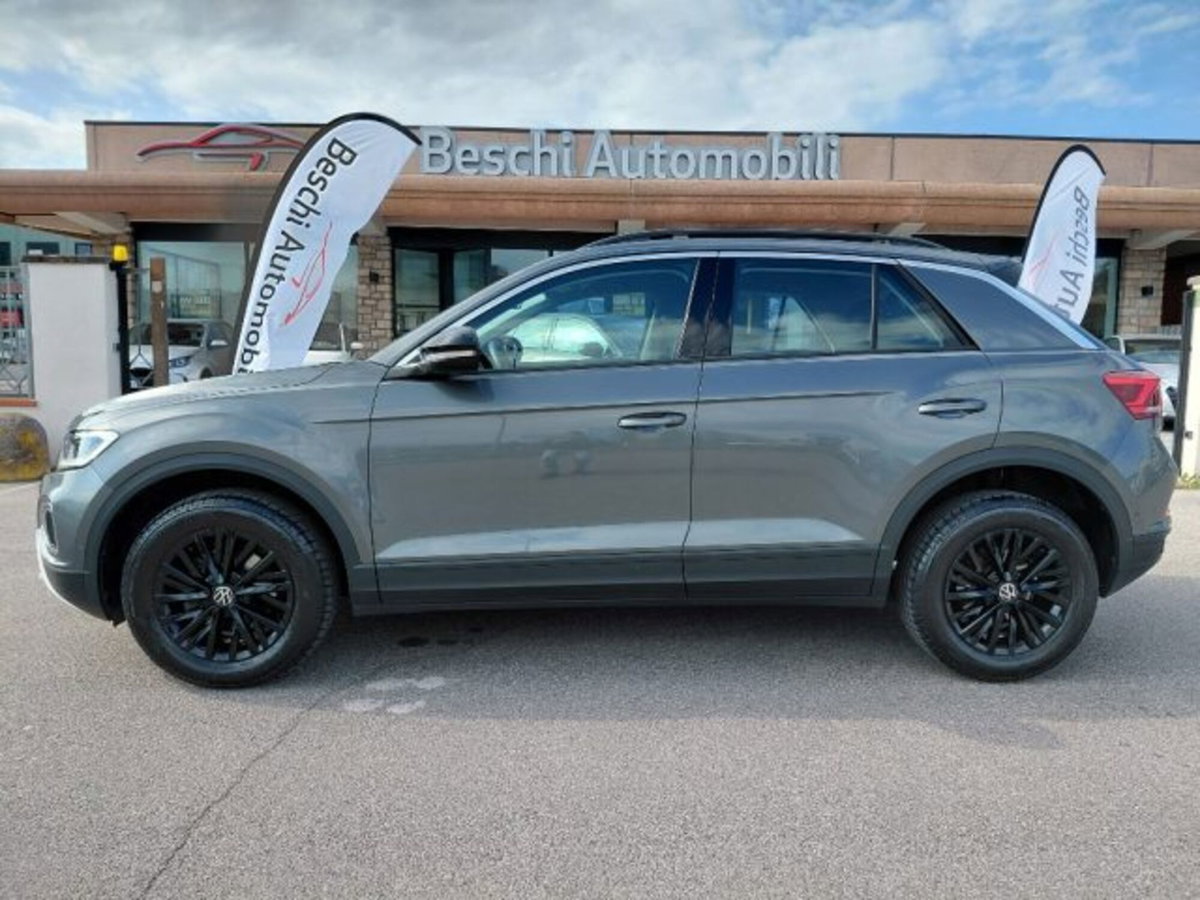 Volkswagen T-Roc 1.5 tsi Life dsg (2)