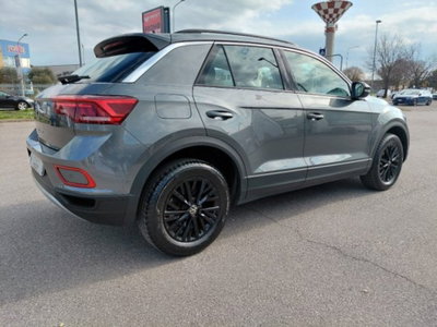 Volkswagen T-Roc 1.5 tsi Life dsg (5)