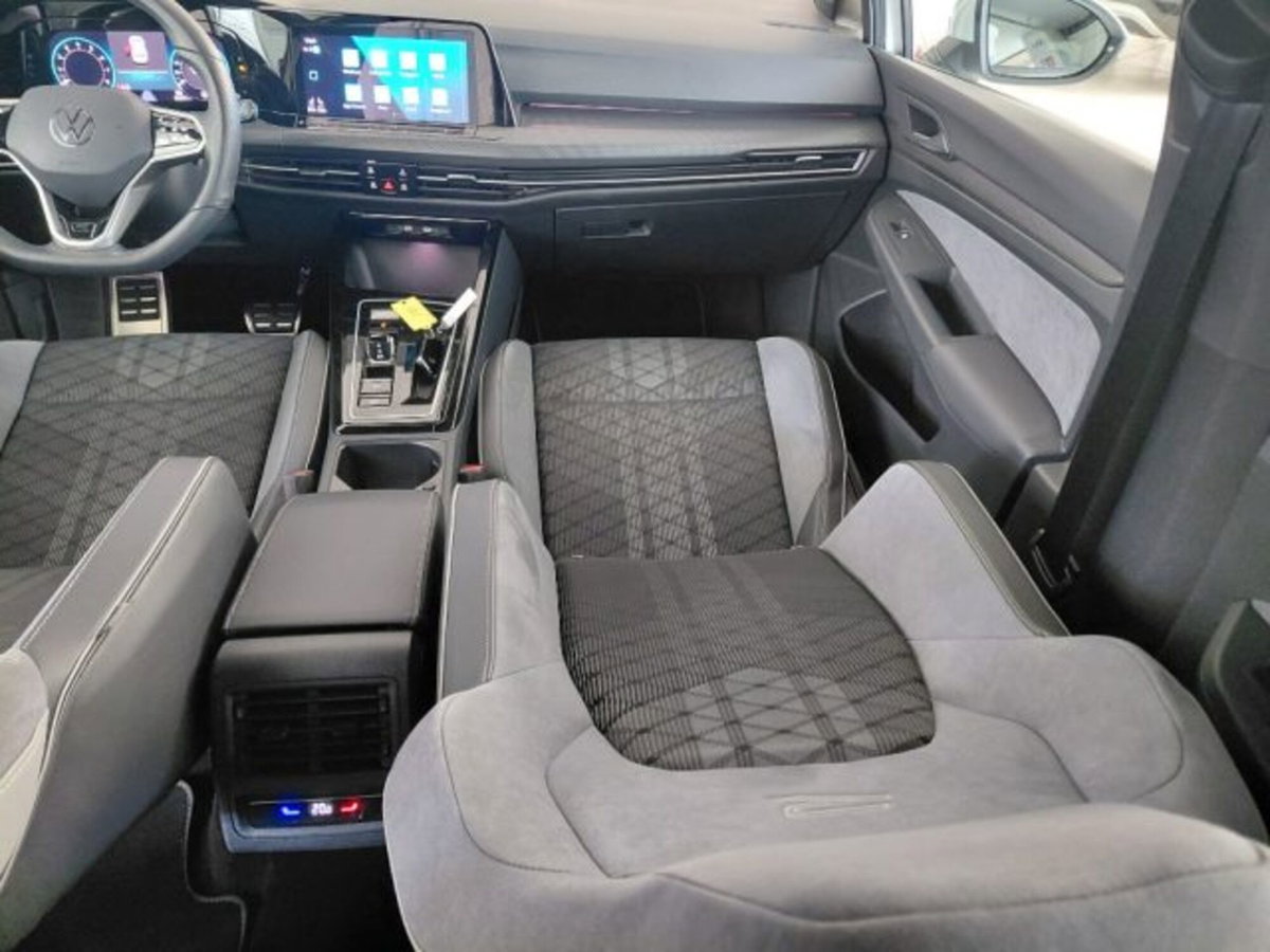 Volkswagen Golf 1.5 TSI 150 CV EVO ACT R-Line (13)