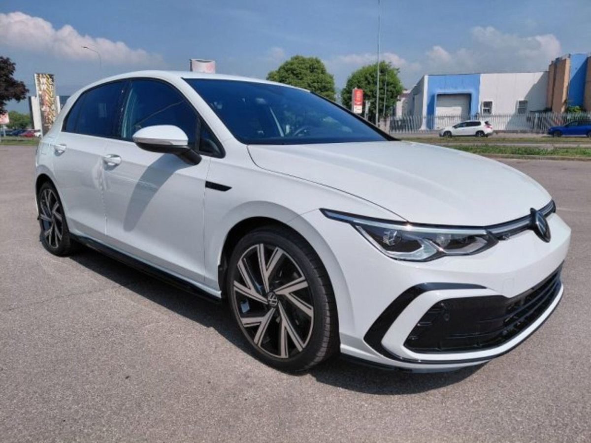 Volkswagen Golf 1.5 TSI 150 CV EVO ACT R-Line (8)