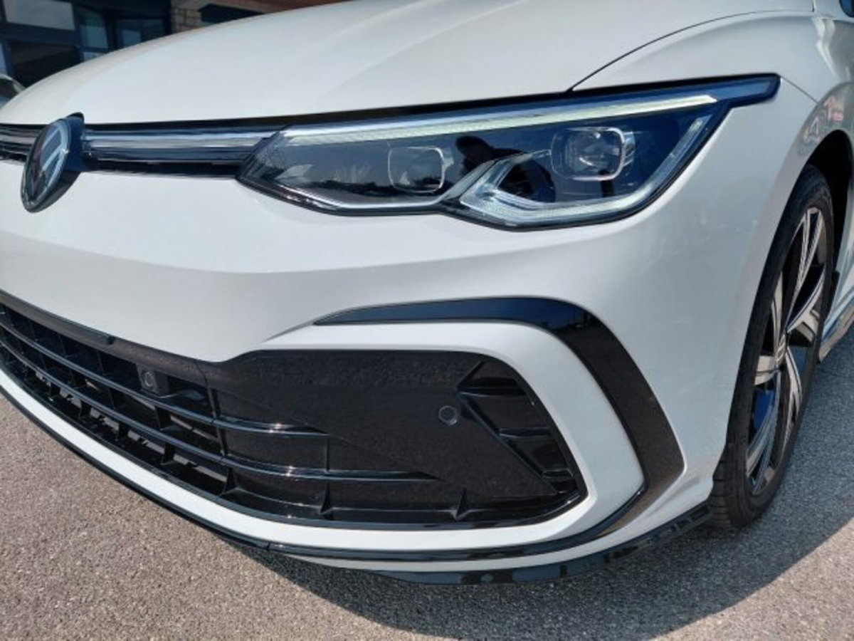 Volkswagen Golf 1.5 TSI 150 CV EVO ACT R-Line (9)