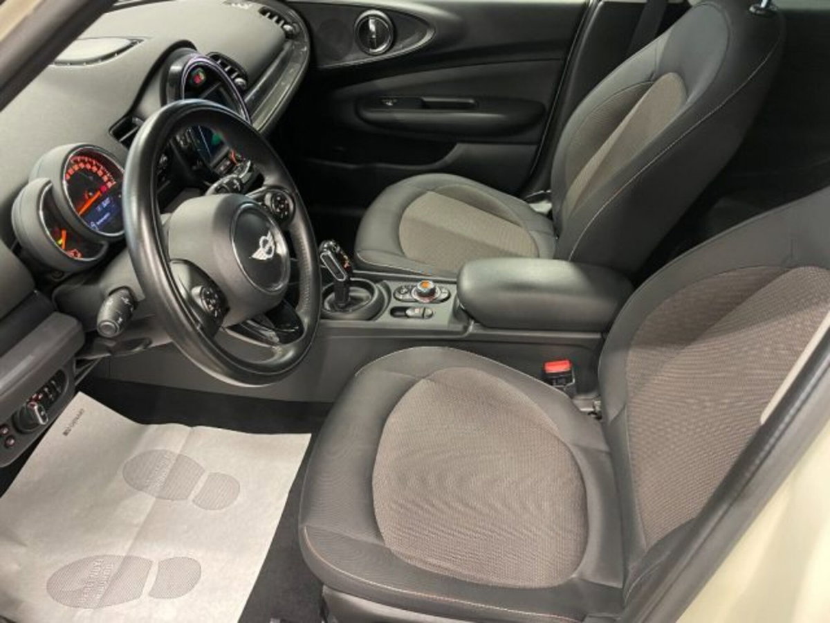 MINI Mini Clubman 1.5 One D Business Clubman (2)