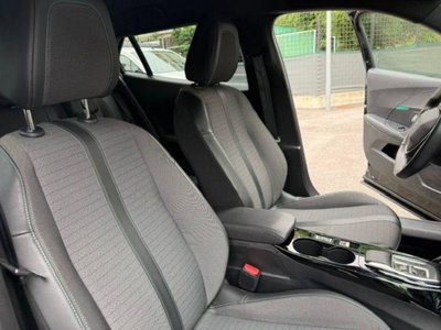Peugeot 2008 PureTech 130 S&S EAT8 Allure Pack (17)
