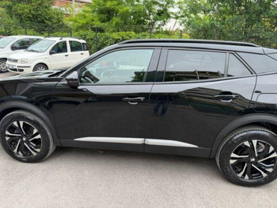 Peugeot 2008 PureTech 130 S&S EAT8 Allure Pack (8)