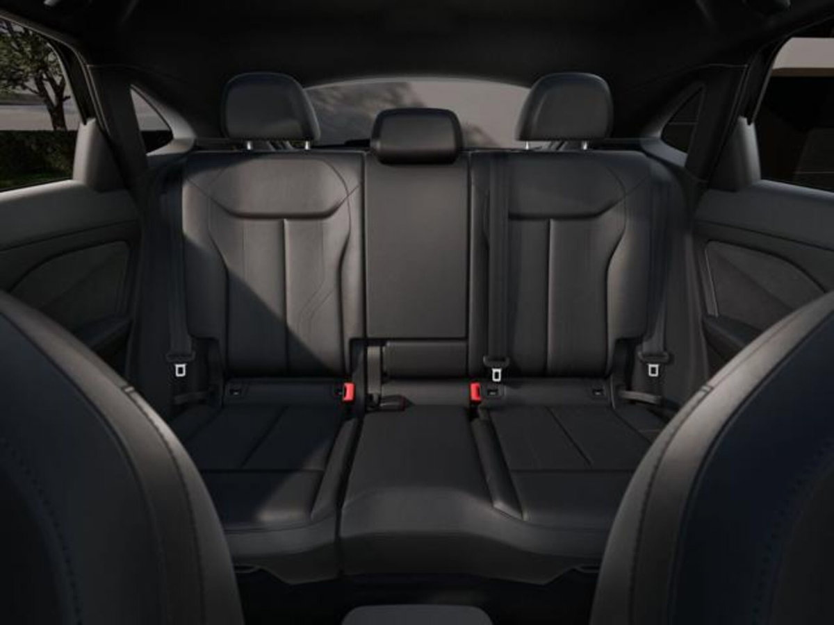 Audi Q3 Sportback 35 TDI quattro S tronic S line edition (10)