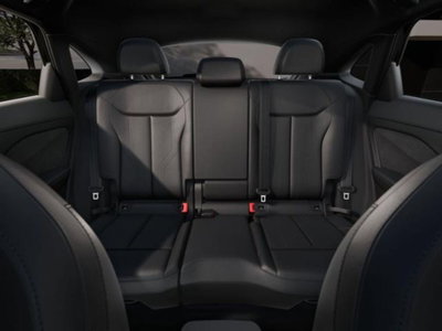 Audi Q3 Sportback 35 TDI quattro S tronic S line edition (10)