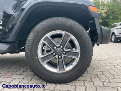 Jeep Wrangler Unlimited 2.2 Mjt II Sahara (17)