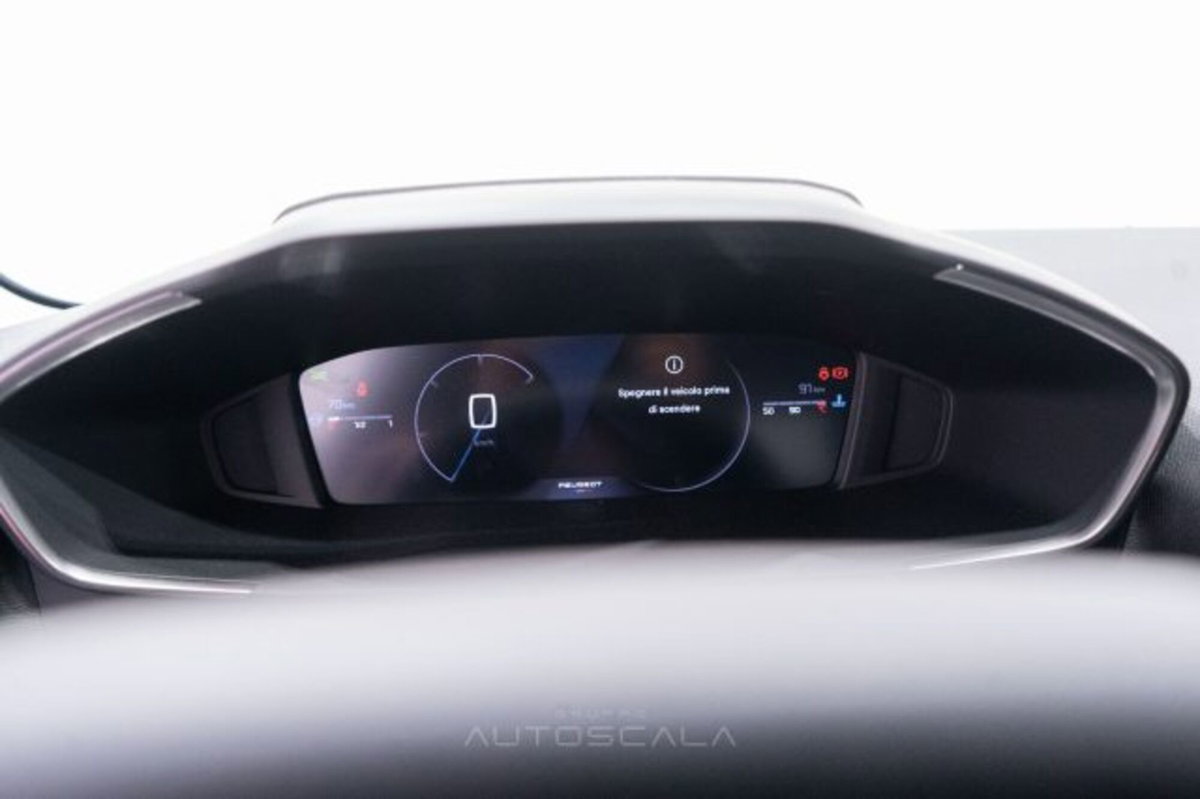 Peugeot 208 1.2 puretech Active s&s 100cv (13)