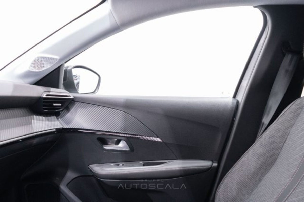 Peugeot 208 1.2 puretech Active s&s 100cv (20)