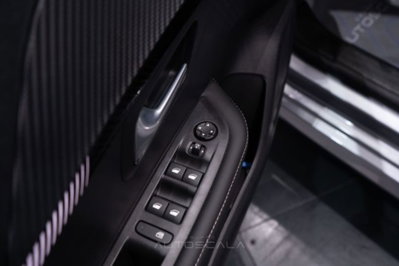 Peugeot 208 1.2 puretech Active s&s 100cv (9)