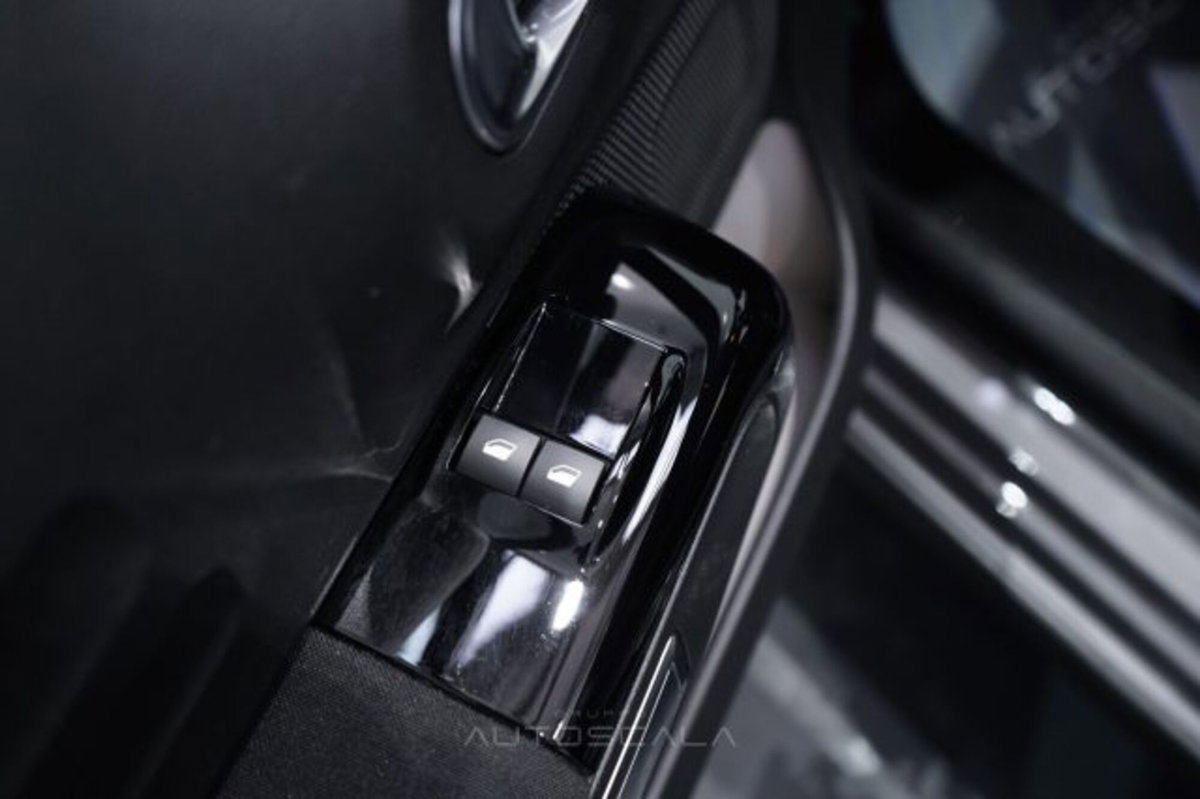 Citroen C3 1.2 puretech You s&s 83cv neopatentati (10)