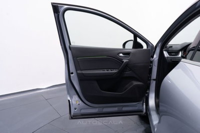 Renault Captur 1.0 tce Techno 90cv (10)