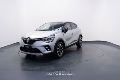 Renault Captur 1.0 tce Techno 90cv (2)