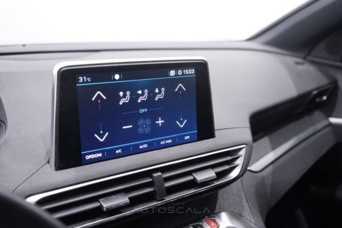 Peugeot 3008 BlueHDi 130 S&S EAT8 GT Line (16)
