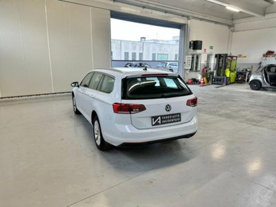 Volkswagen Passat Variant 2.0 TDI SCR EVO DSG Business (5)
