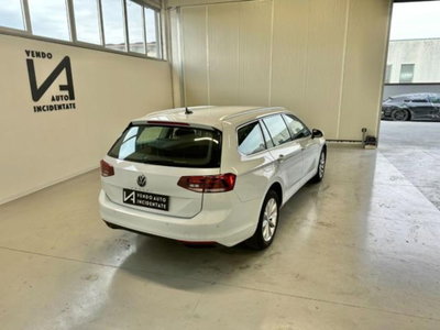 Volkswagen Passat Variant 2.0 TDI SCR EVO DSG Business (7)