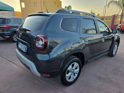 Dacia Duster 1.5 dCi 8V 110 CV 4x2 Comfort (8)