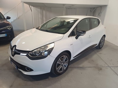Renault Clio 1.5 dCi 8V 75CV 5 porte Costume National usata