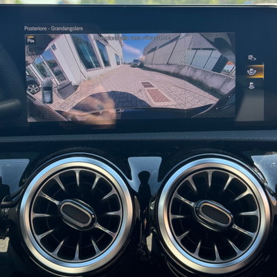 Mercedes-Benz Classe A 200 Premium (14)