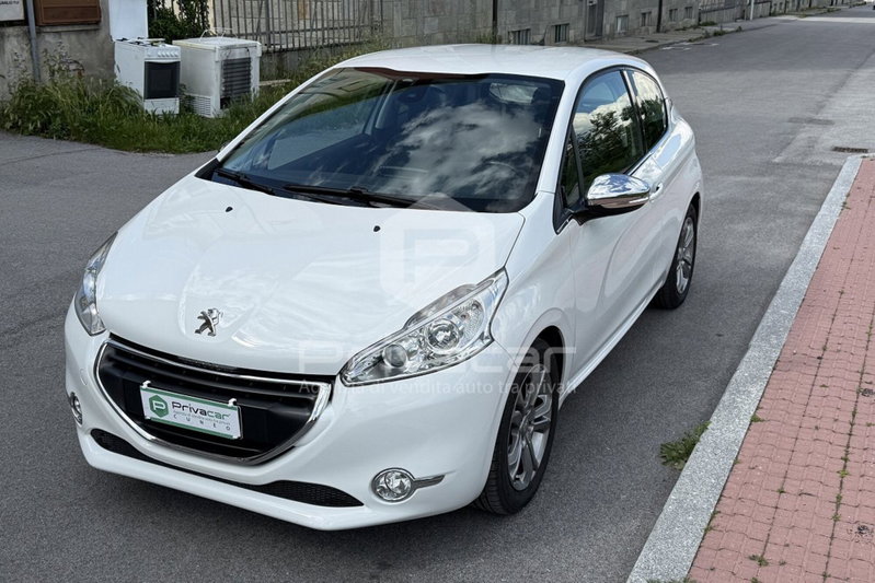 Peugeot 208 HDi 68 CV 3 porte Allure