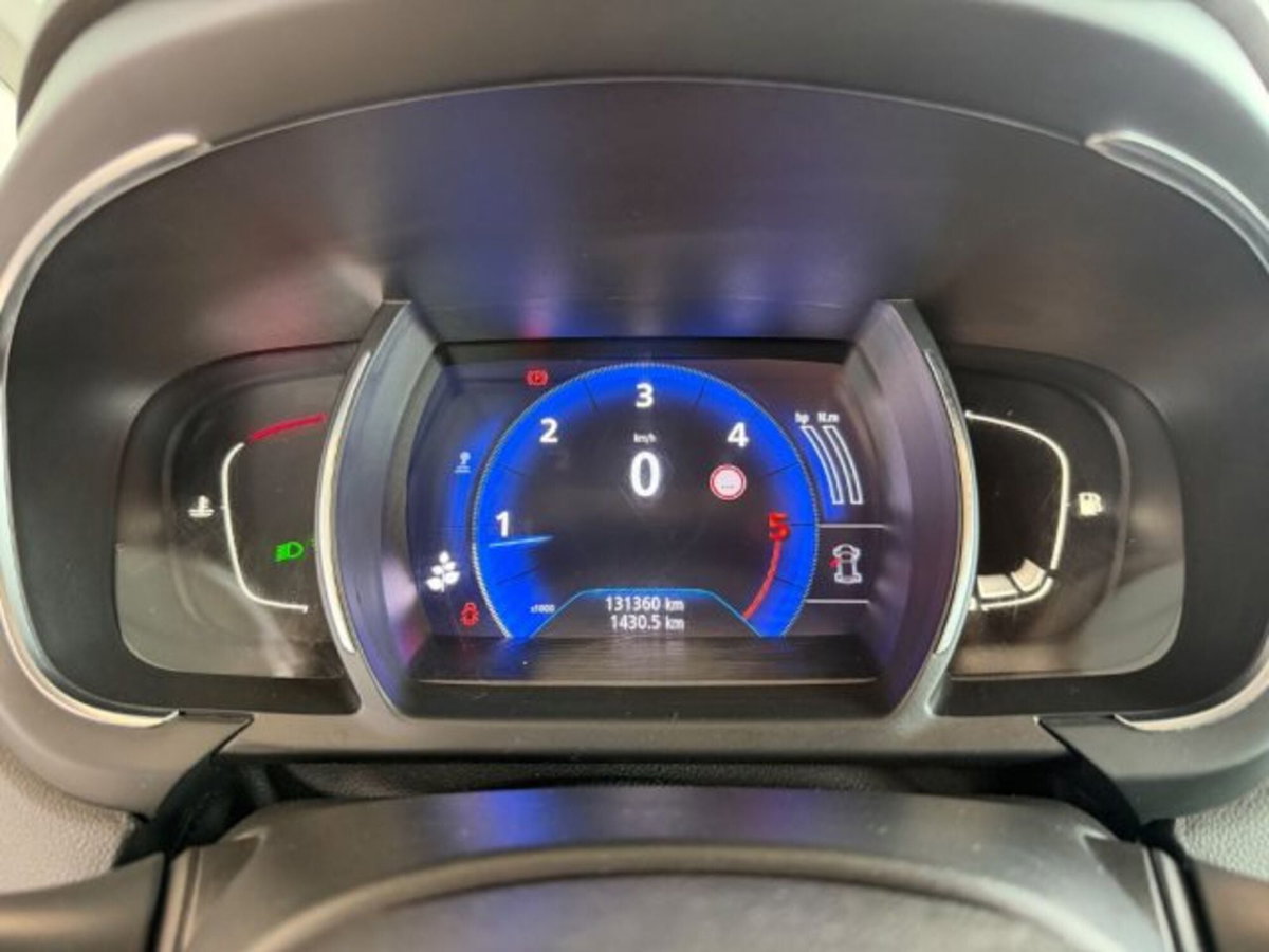 Renault Scenic E-Tech Electric XMod dCi 110 CV Start&Stop Energy Limited (18)