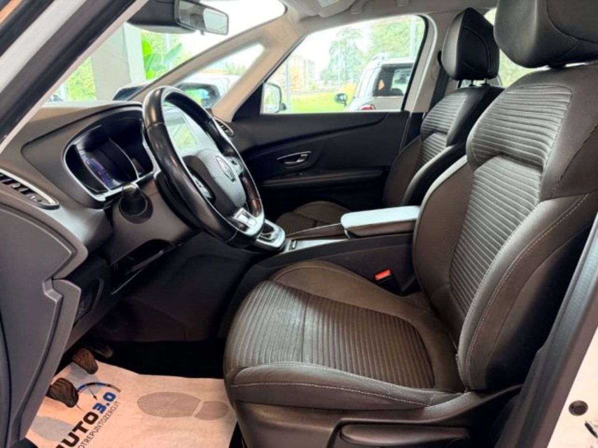 Renault Scenic E-Tech Electric XMod dCi 110 CV Start&Stop Energy Limited (8)