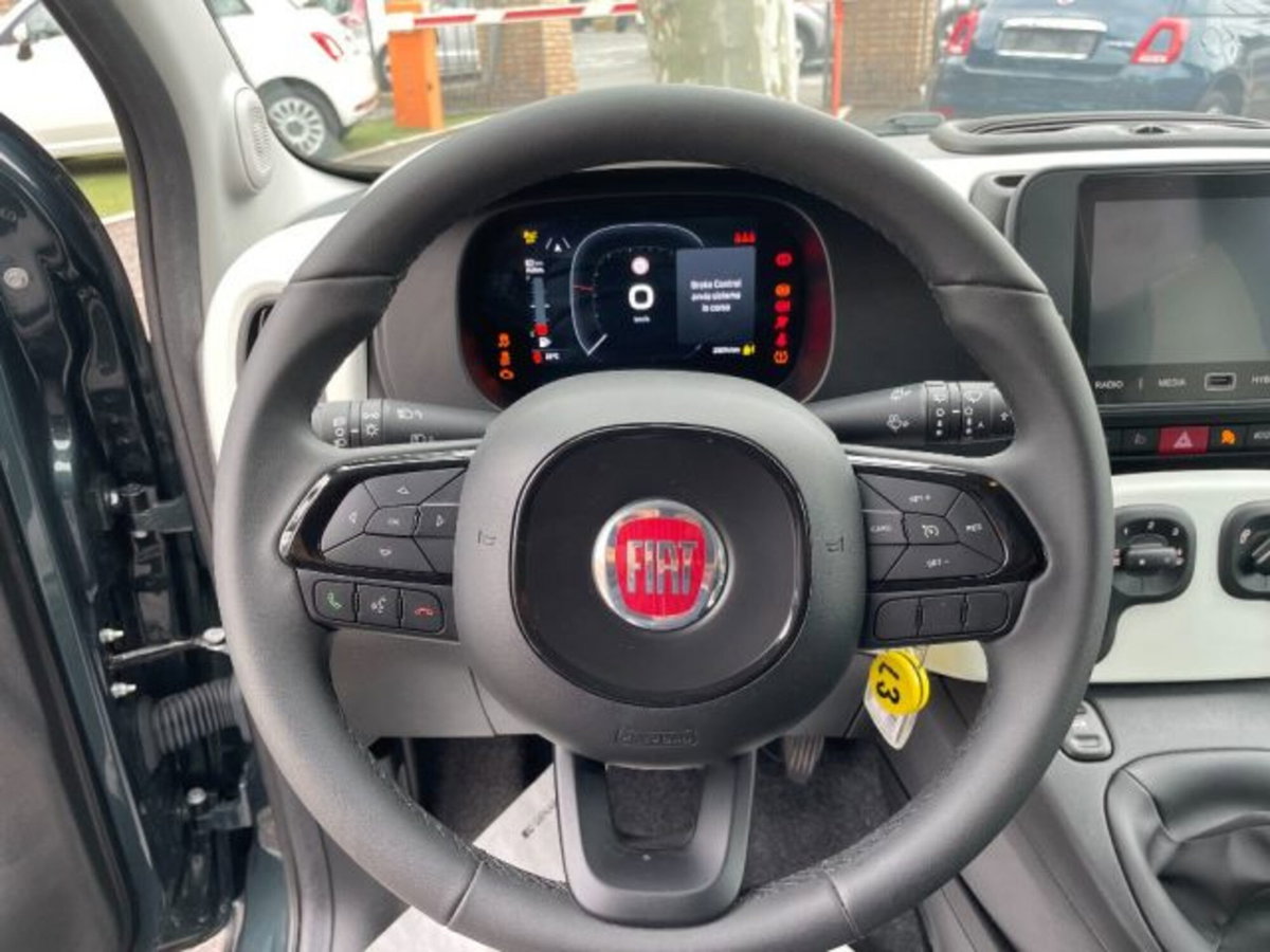 Fiat Panda Cross 1.0 firefly hybrid Cross s&s 70cv 5p.ti (9)