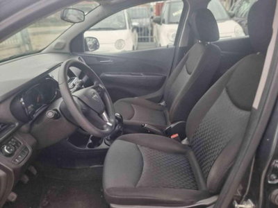 Opel Karl Rocks 1.0 73 CV (10)