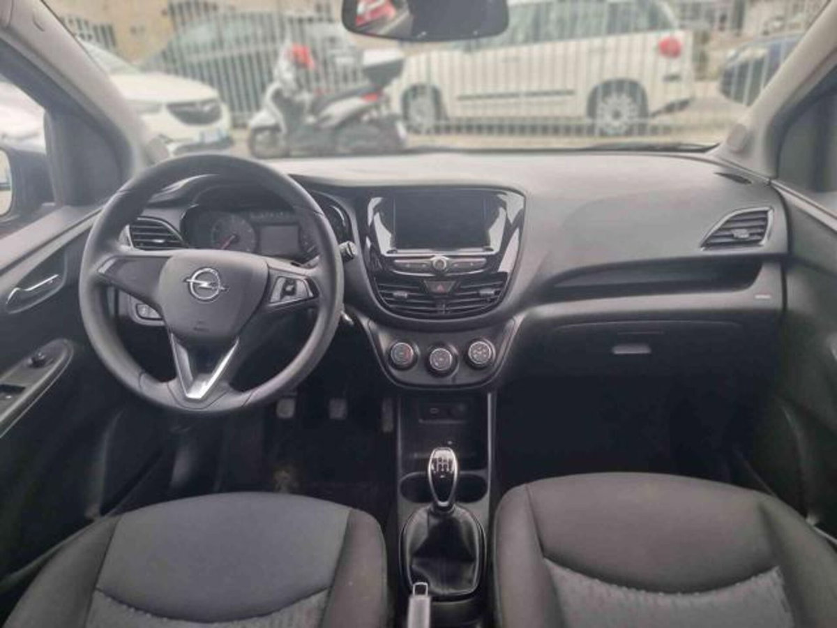 Opel Karl Rocks 1.0 73 CV (8)