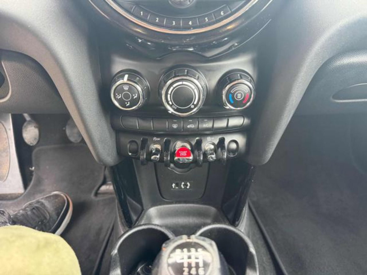 MINI Mini 1.5 One D Boost 5 porte (13)