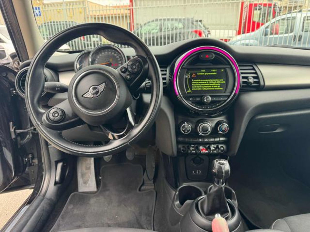 MINI Mini 1.5 One D Boost 5 porte (9)