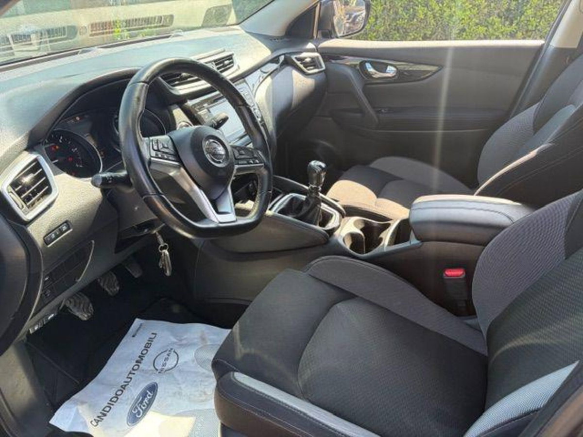 Nissan Qashqai 1.5 dCi 115 CV DCT N-Connecta (11)