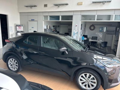 Toyota Toyota C-HR 1.8 hv Active eco fwd e-cvt (3)