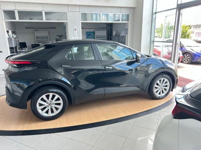 Toyota Toyota C-HR 1.8 hv Active eco fwd e-cvt (6)
