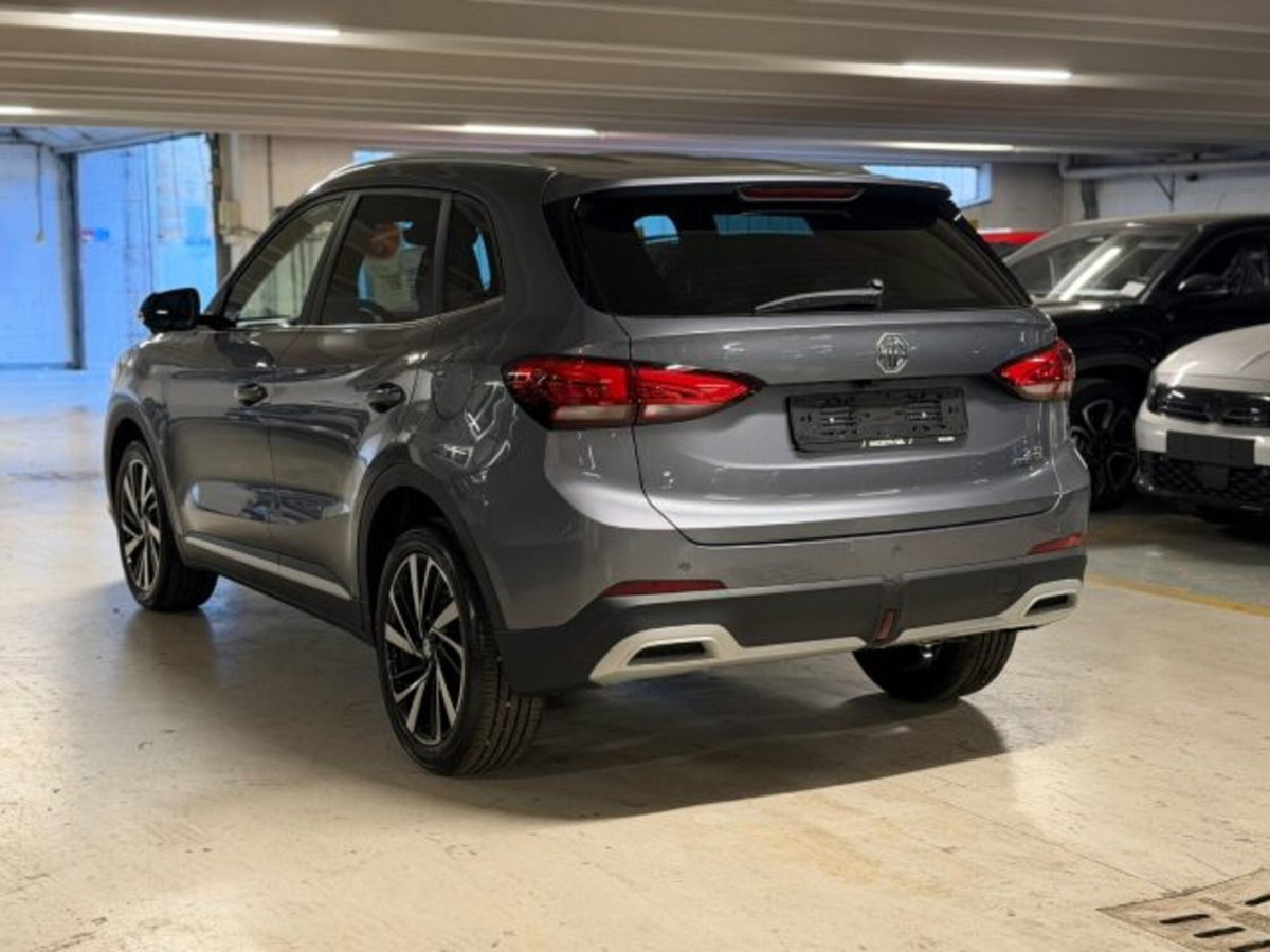 Mg ZS ZS 1.5 Luxury (3)